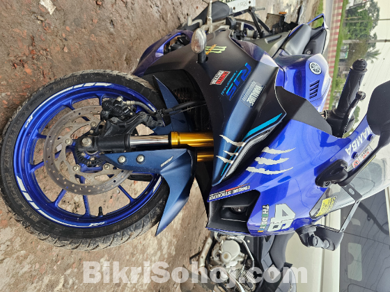 Yamaha R15 V4 Official